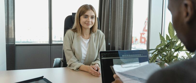 Warum moderne HR Software kleinen Unternehmen hilft Fachkräfte zu binden